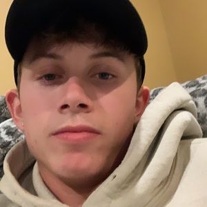 Meet your Posher, Dylan